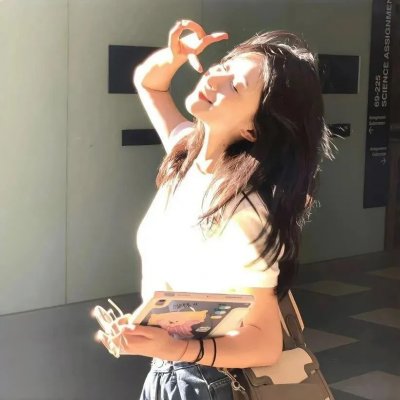 为爱远嫁终成空